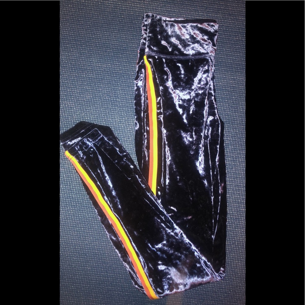 *SOLD* High waisted blue high waisted leggings